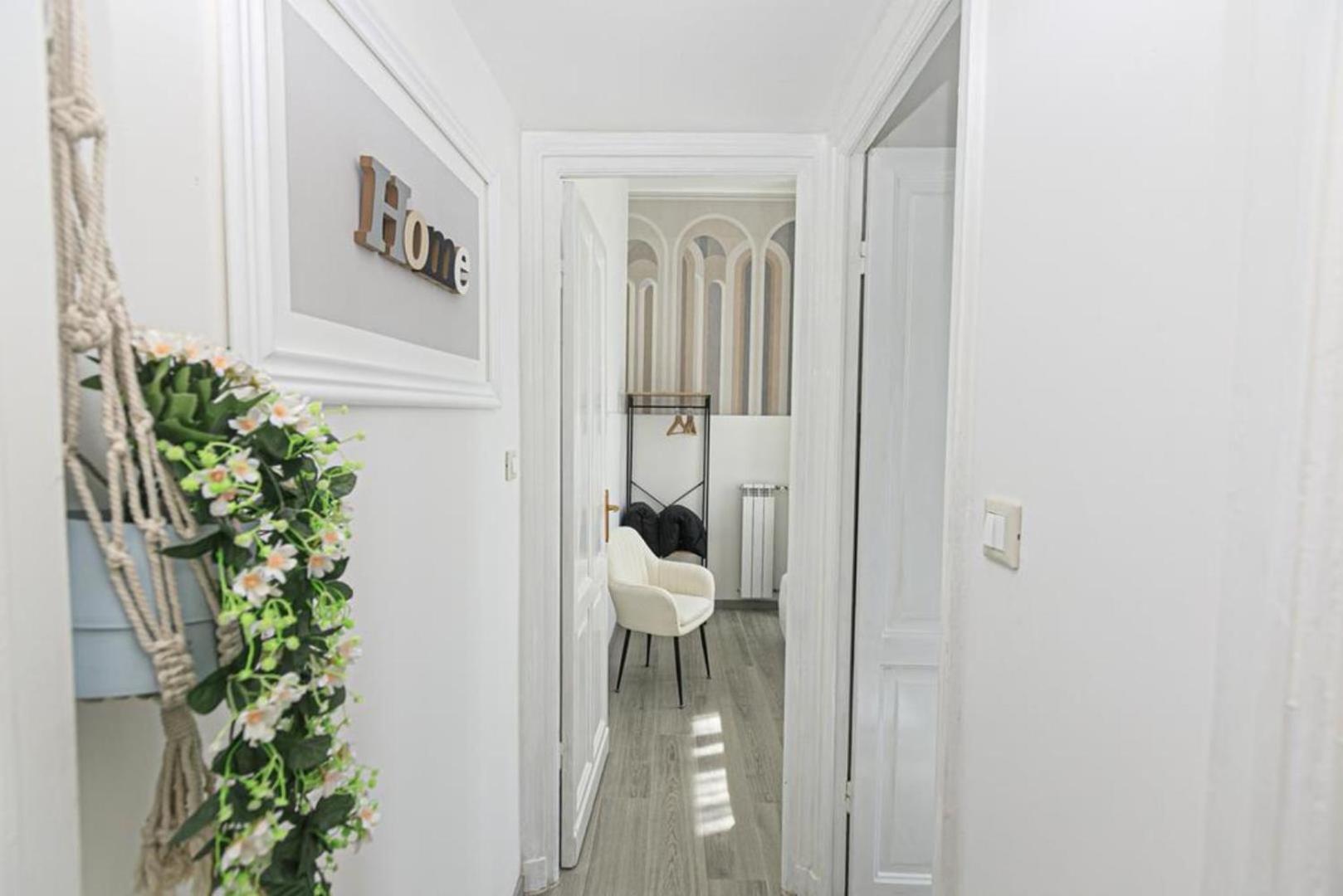 Apartmán Plein Ciel - Attico Vicino Al Centro - Parcheggio Privato Janov Exteriér fotografie